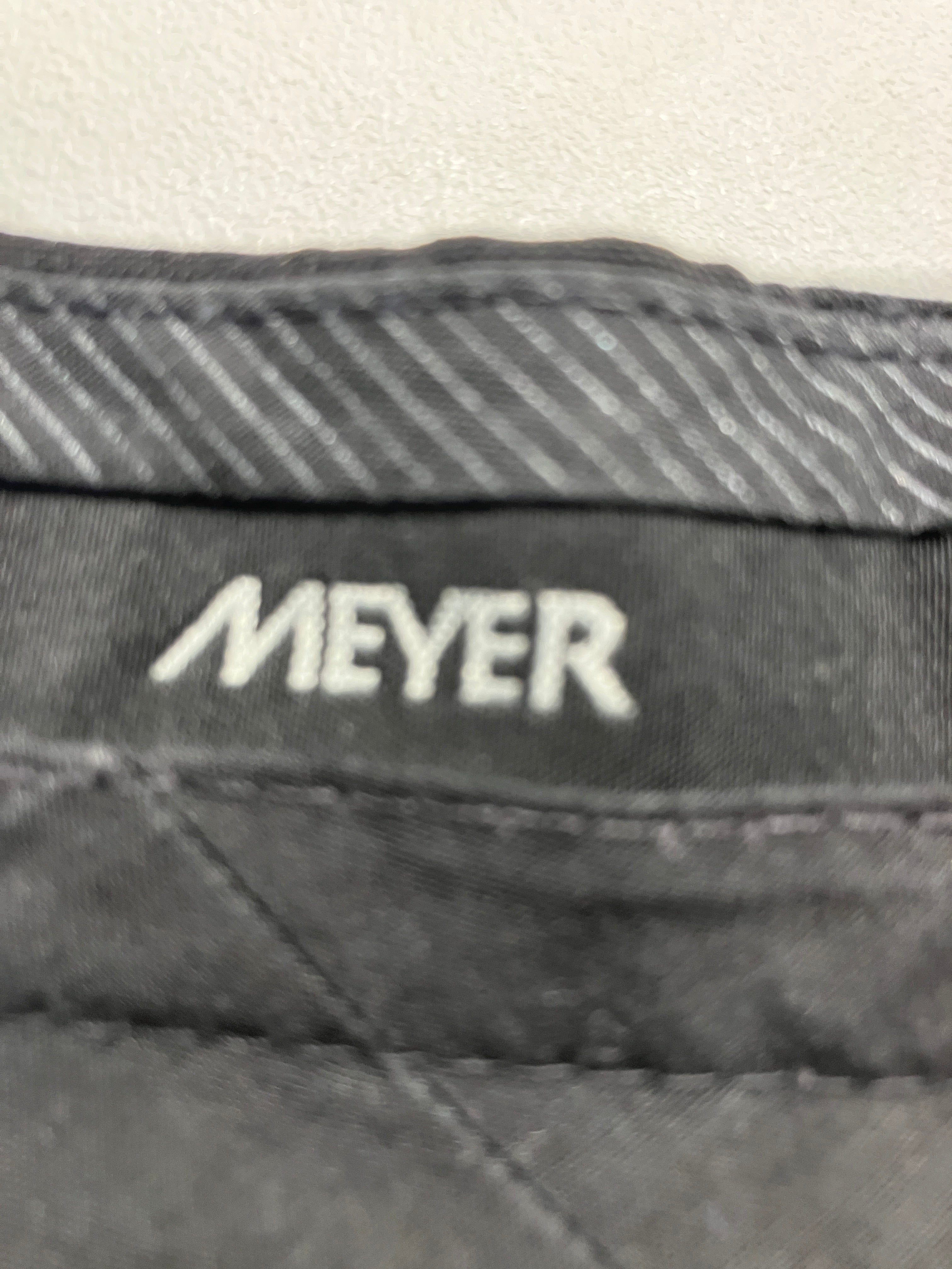 Meyer Bukser